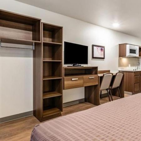 Woodspring Suites Indianapolis Airport South Eksteriør bilde